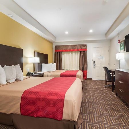 Econo Lodge Inn&Suites Spring - Houston North Esterno foto
