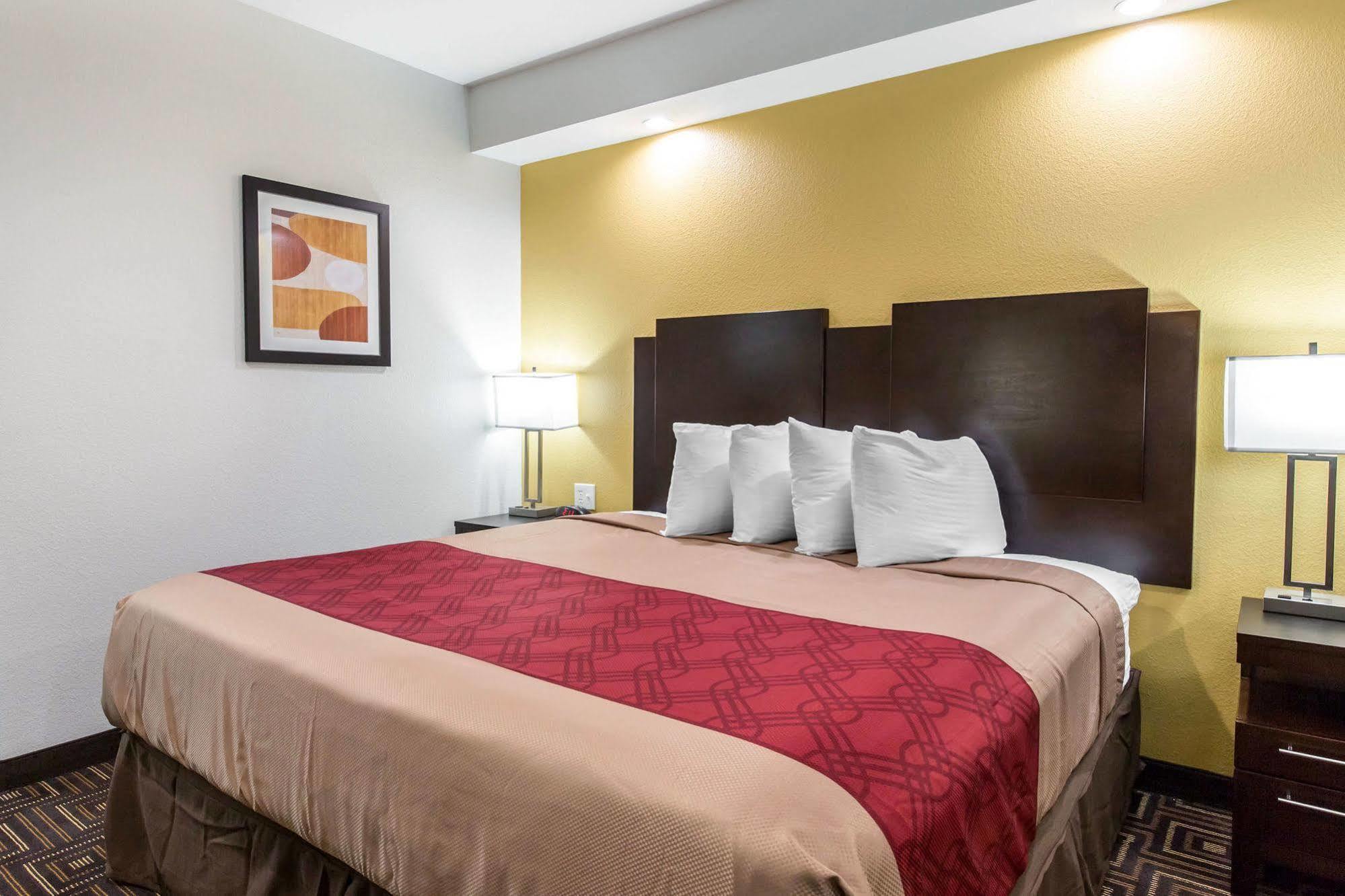 Econo Lodge Inn&Suites Spring - Houston North Esterno foto